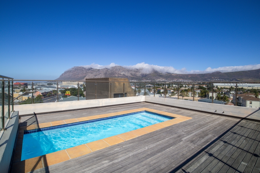 2 Bedroom Property for Sale in Tokai Western Cape